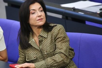 Reiche warnt vor Eskalation an der Straße von Hormus