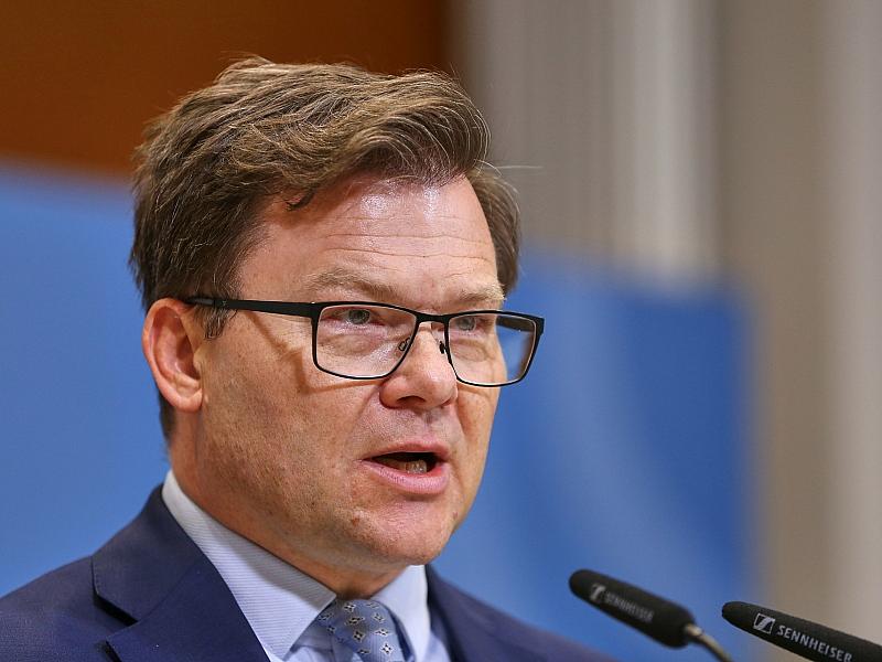Schneider pocht auf Verlässlichkeit im EU-Emissionshandel