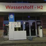 Schnieder sieht Fortschritte bei Wasserstoffnetz für Lkw