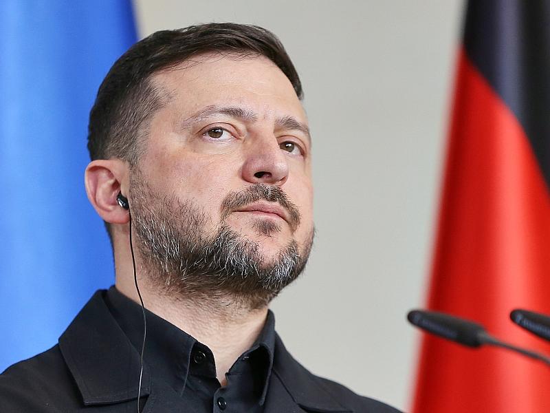 Selenskyj: Russland startet massiven Raketenangriff auf Kiew