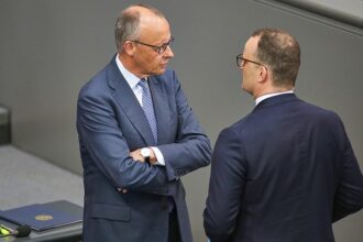 Spahn-Rücktritt: Merz will Nachfolge vor Urlaubszeit klären
