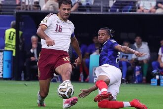 Spanien schlägt Frankreich und steht im WM-Finale