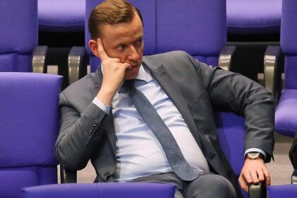 SPD-Fraktion will Kursänderung in der Außenpolitik
