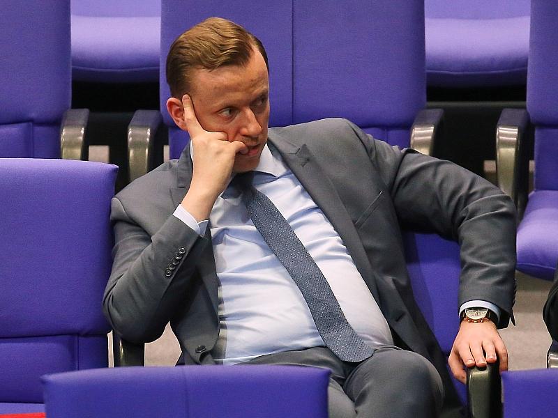 SPD-Fraktion will Kursänderung in der Außenpolitik