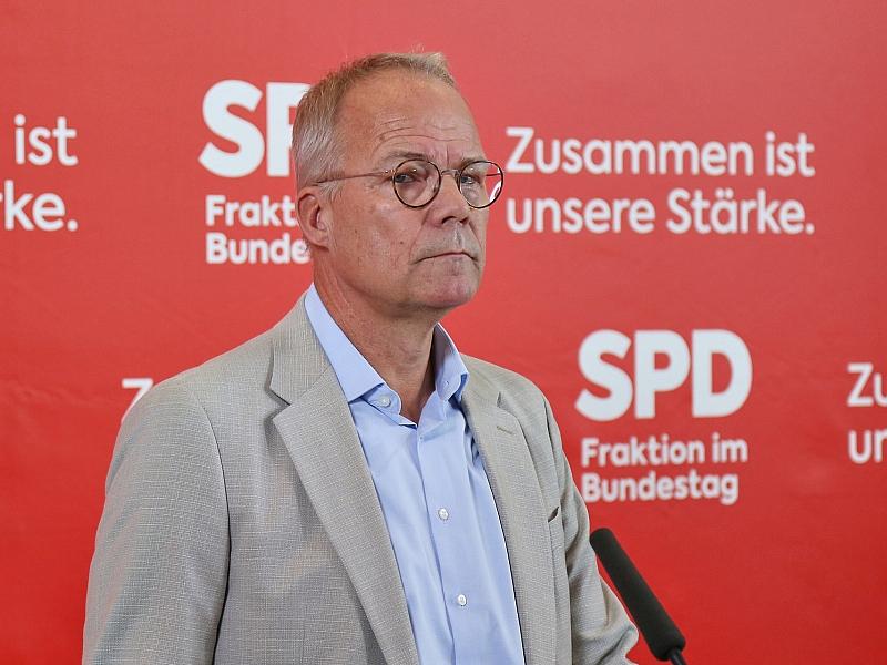 SPD-Fraktionschef verteidigt schwarz-rote Reformen