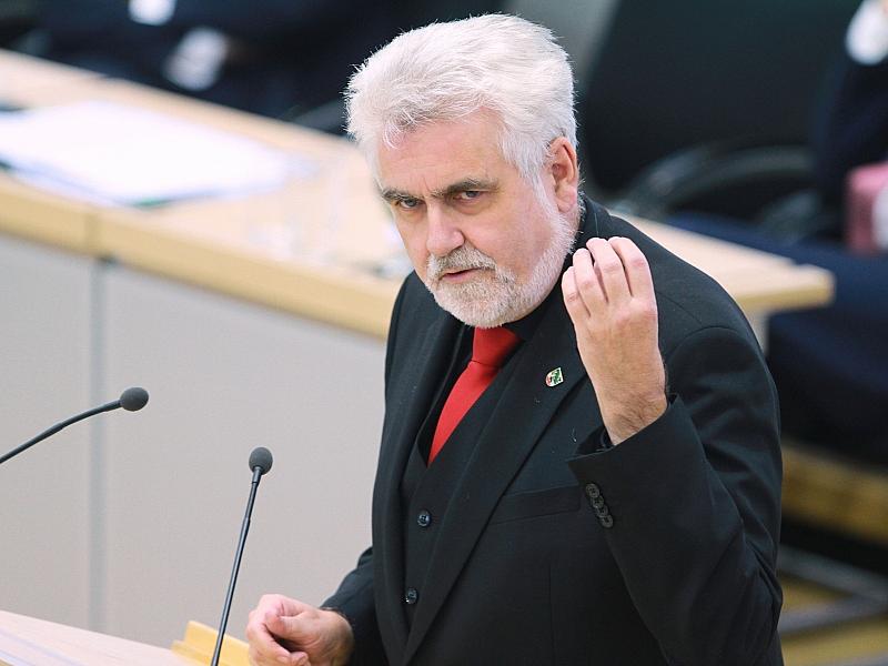 SPD-Politiker Willingmann will Minijobs für Studierende erhalten