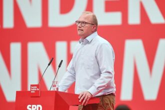 SPD-Spitzenkandidat in NRW drängt auf AfD-Verbotsverfahren