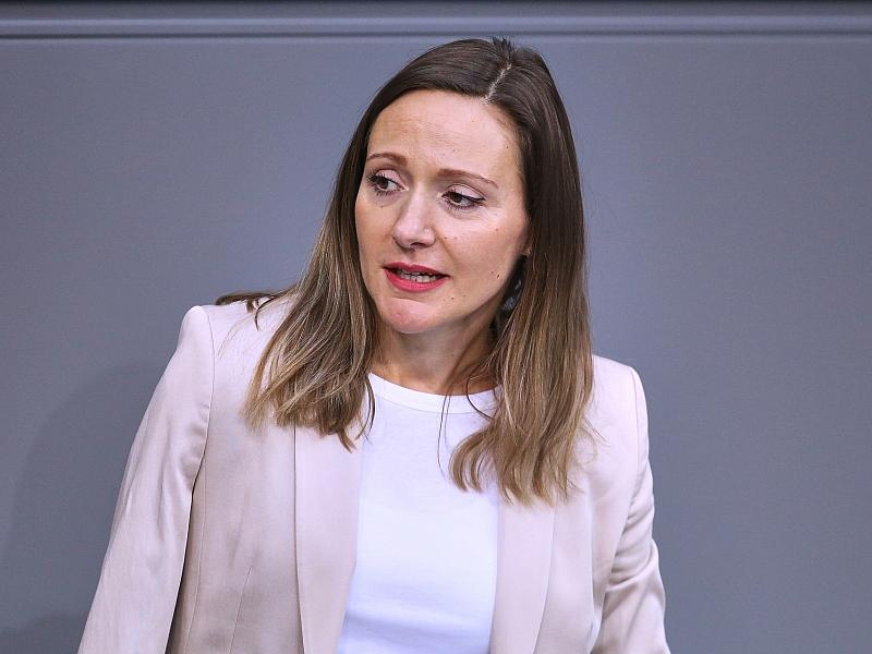 SPD und Grüne kritisieren Merz-Aussage zu Unterhaltsvorschuss