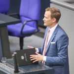 Streeck will Verbot von süßen Vape-Aromen