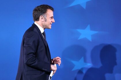 Trotz Explosionen in Damaskus: Macron setzt Syrien-Besuch fort