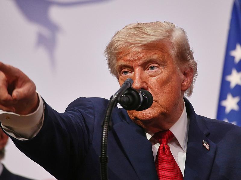 Trump droht Iran erneut mit “vollständiger Vernichtung”