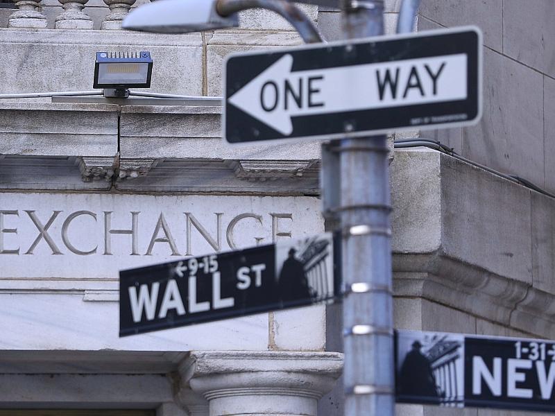 US-Börsen geben Großteil der Gewinne wieder ab – KI im Fokus