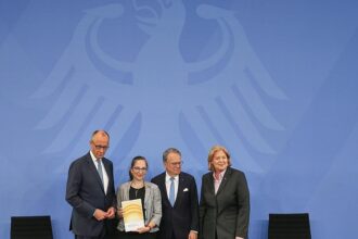 Verdi-Chef kritisiert Rentenkommission: Betriebsrente in Gefahr