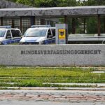 Verfassungsgericht bestätigt Arztvorbehalt für Eigenbluttherapie