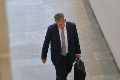 Verkehrsminister Schnieder kündigt Rückzug an