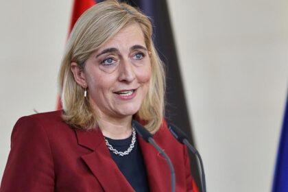 Warken baut Krankenkassengesetz um