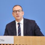 Wehrbeauftragter kritisiert Benachteiligung von Bundeswehr-Personal