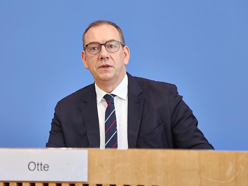 Wehrbeauftragter kritisiert Benachteiligung von Bundeswehr-Personal