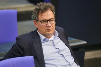Wirtschaftsausschuss für Lockerung der Sonntagsöffnungszeiten