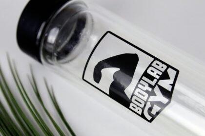 Trinkflaschen mit Logo bedrucken lassen: Woran Unternehmen einen seriösen Anbieter erkennen