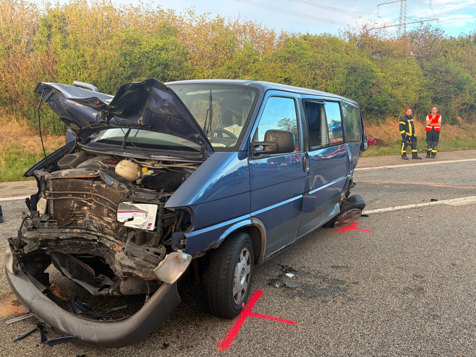 Fünf Verletzte bei schwerem Unfall auf der A7 bei Dietmannsried