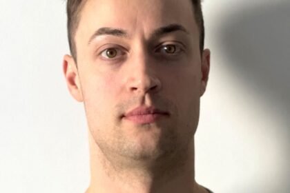 Ein echter Kracher: EHC Königsbrunn holt erfahrenen Spielmacher Justin Maylan