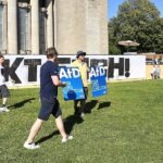 AfD-Protest vor Berliner Volksbühne endet mit Tumult