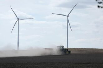Agrarminister verspricht Landwirten Unterstützung
