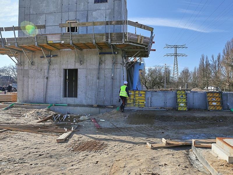 Bauindustrie fürchtet Lieferengpässe wegen Niedrigwasser