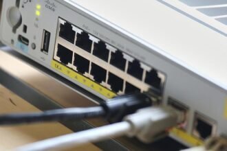 Behörden warnen vor wachsender KI-Cybergefahr