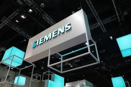 Bericht: Siemens schafft hunderte Chef-Titel ab