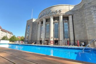 Berliner Volksbühne sagt Event wegen Sicherheitsbedenken ab