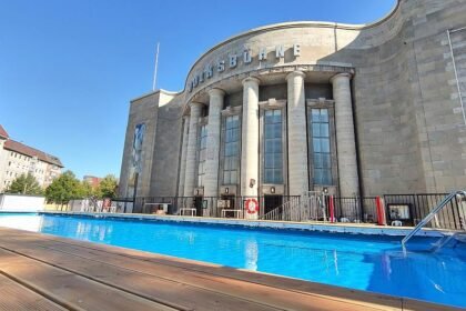 Berliner Volksbühne sagt Event wegen Sicherheitsbedenken ab