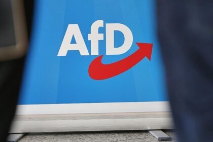 Bonhoeffer-Großneffe Korenke nimmt AfD-Gesprächsangebot an