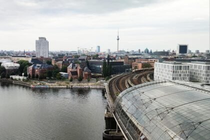 Bundesregierung siedelt KI-Sicherheitsinstitut in Berlin an