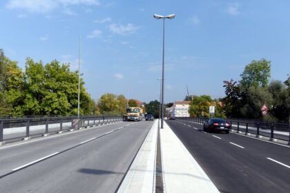 Erhebliche Mängel entdeckt: Stadt Augsburg sperrt MAN-Brücke teilweise für Schwerverkehr