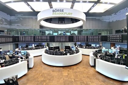 Dax erreicht neues Rekordhoch – Autoaktien gefragt
