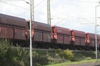DB Cargo reaktiviert alte Güterwagen wegen Niedrigwasser