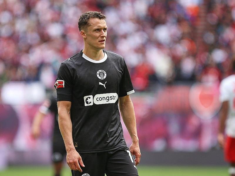 DFB-Pokal: Freiburg und Paderborn souverän – RWE schlägt St. Pauli