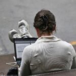 EU stuft ChatGPT und Reddit als “sehr große Online-Dienste” ein