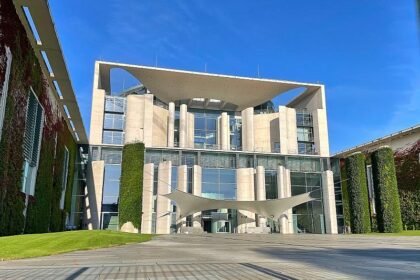 Gästeliste für Berliner Mittagessen mit “Gleichgesinnten” steht