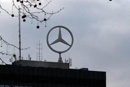 Gewinneinbruch bei Daimler Truck