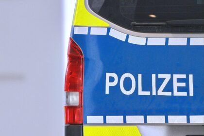 Großeinsatz in Kölner Südstadt nach Schüssen auf Café