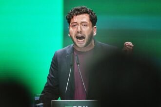 Grünen-Chef fordert mehr Klimaschutz gegen Niedrigwasser