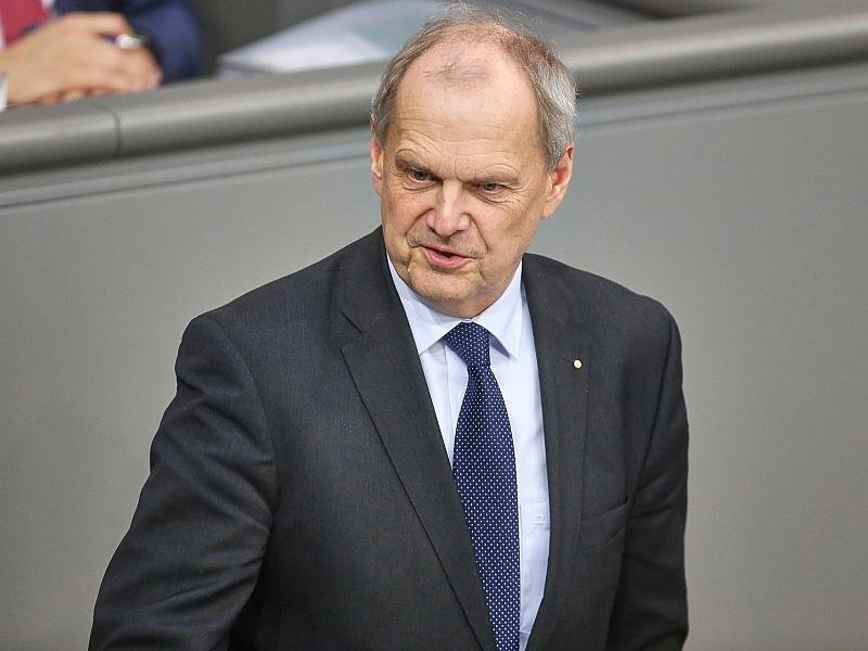 Güntzler räumt Fehler bei Absage des Verkehrsministerpostens ein