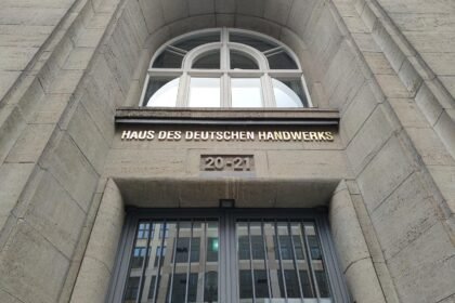 Handwerksverband drängt auf Senkung der Lohnnebenkosten