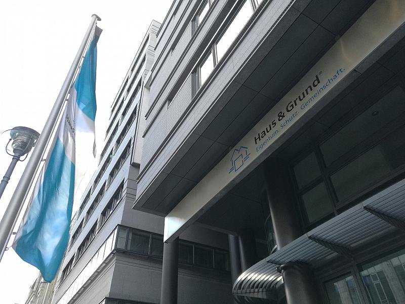 Hauseigentümerverband beklagt widersprüchliche Wohnungspolitik