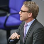 Henrichmann will Geheimdienste zu Cyber-Präventivschlägen befähigen
