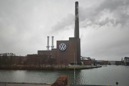 IG Metall droht VW mit Streiks