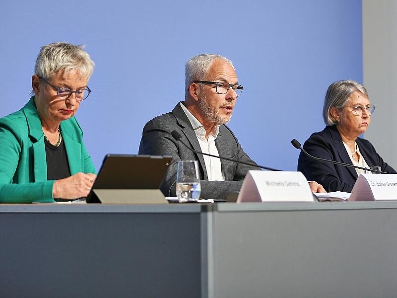 Jahresstatistik zeigt auch 2025 hohe Zahl an Behandlungsfehlern